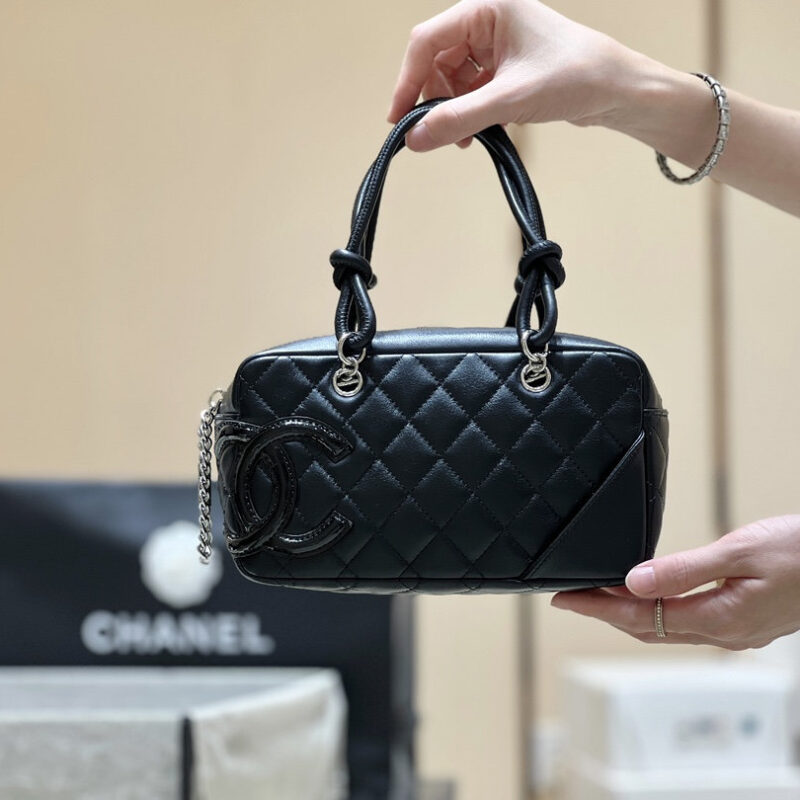 CHANEL 经典万年款中古康鹏枕头包 A29792