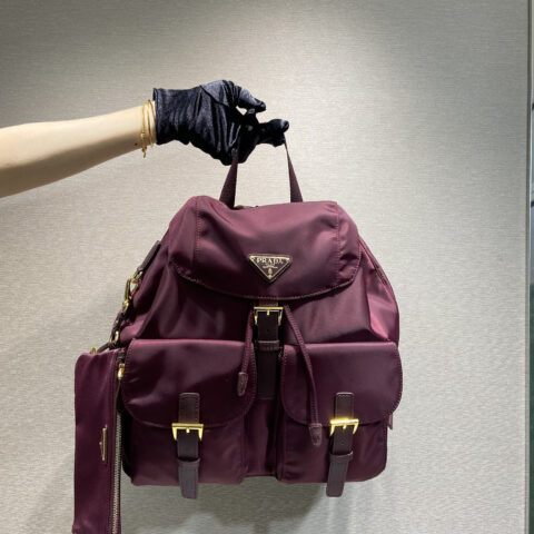 PRADA 新款背包 1BZ811波尔多红