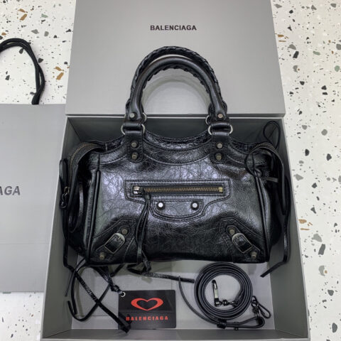Balenciaga 最新款le city 挂饰小号保龄球包 835256黑色
