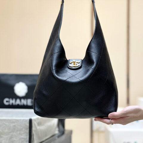 CHANEL 25P 嬉皮hono包 AS5425