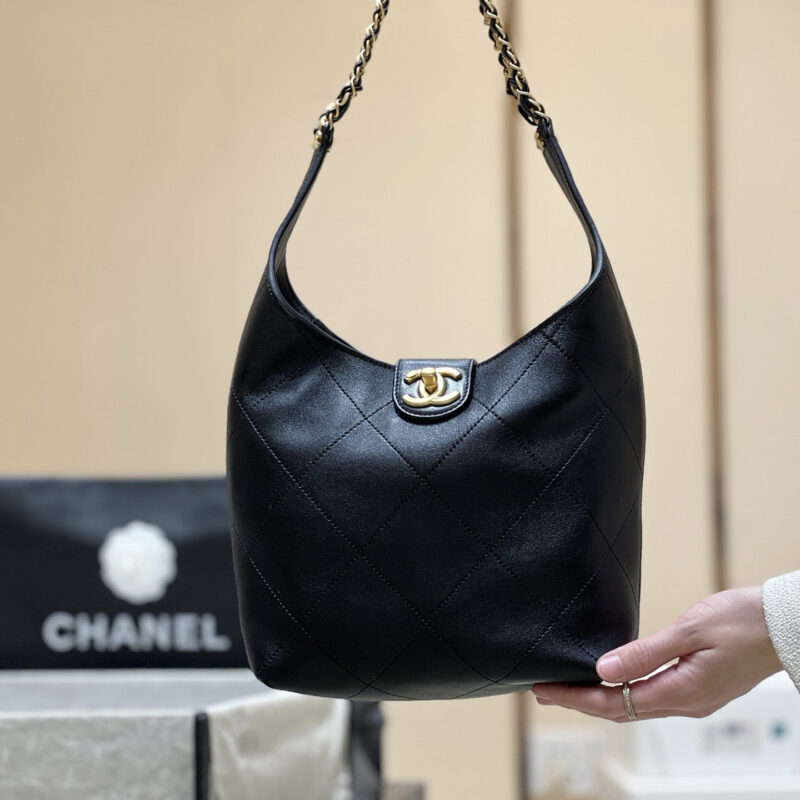 CHANEL 25P 嬉皮hono包 AS5403