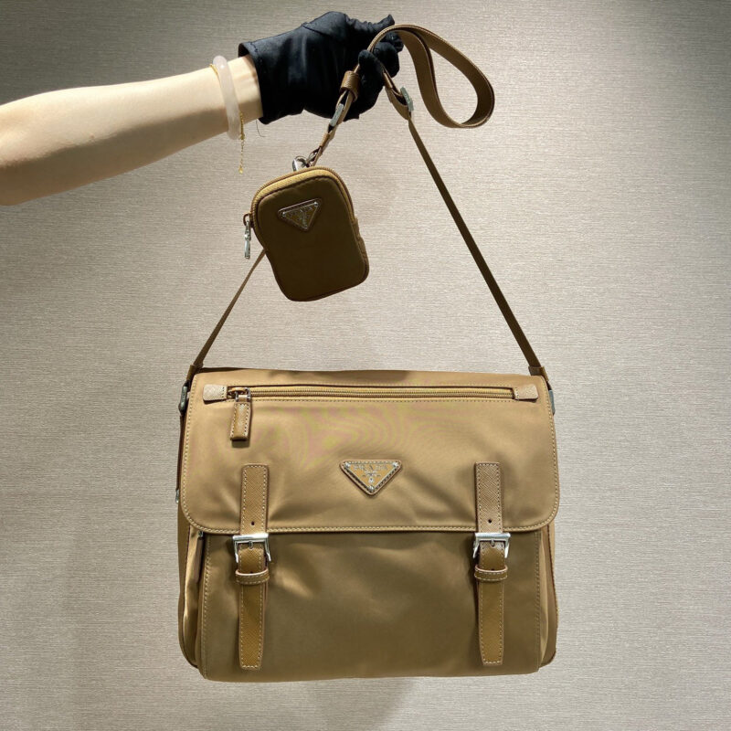 PRADA 升级版邮差包 1BD953B棕色