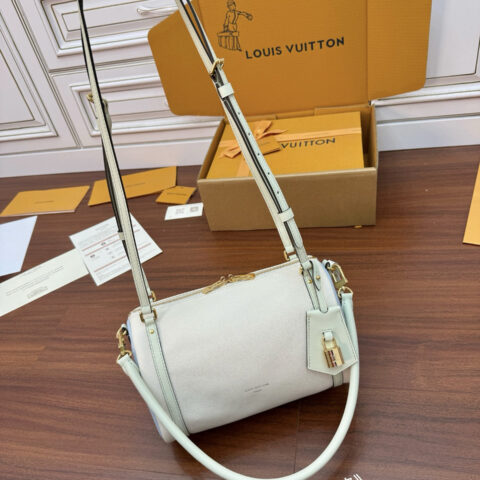 LV M26905 NEW Express PM