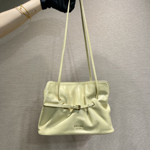 PRADA 新品云朵包 1BG586黄