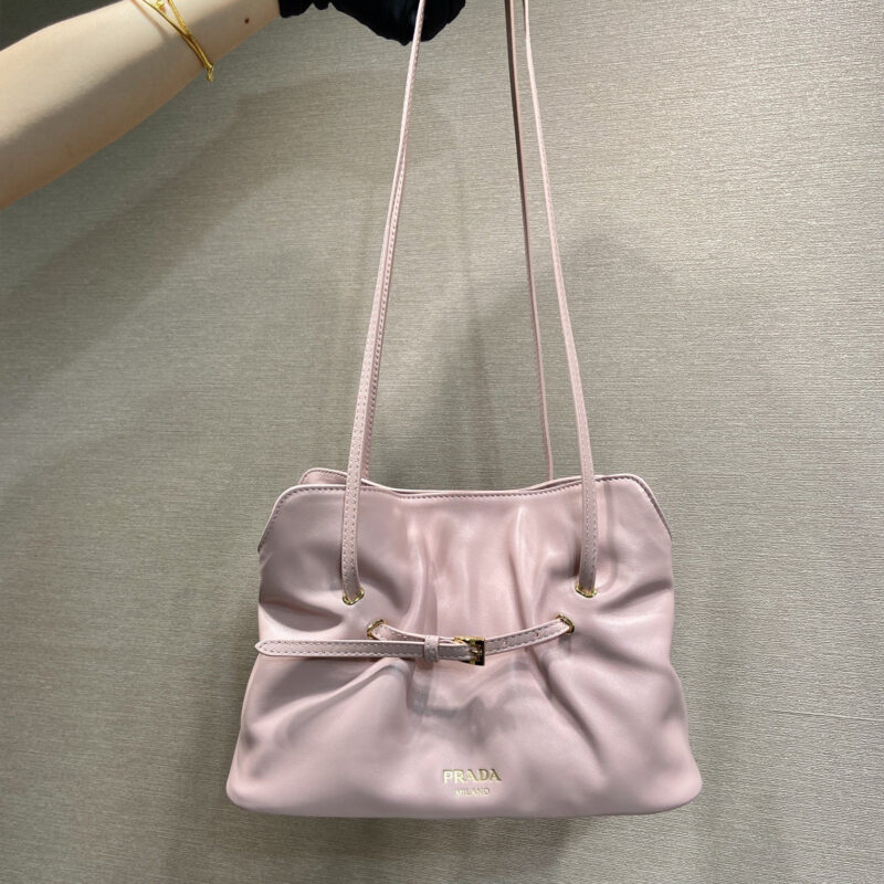 PRADA 新品云朵包 1BG586浅粉