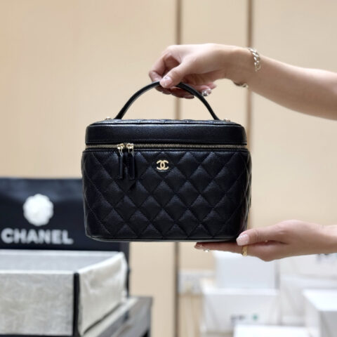 CHANEL 25C Vanity 化妆盒💼AP2573
