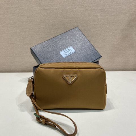 PRADA 新品手包1NS021大号 棕色