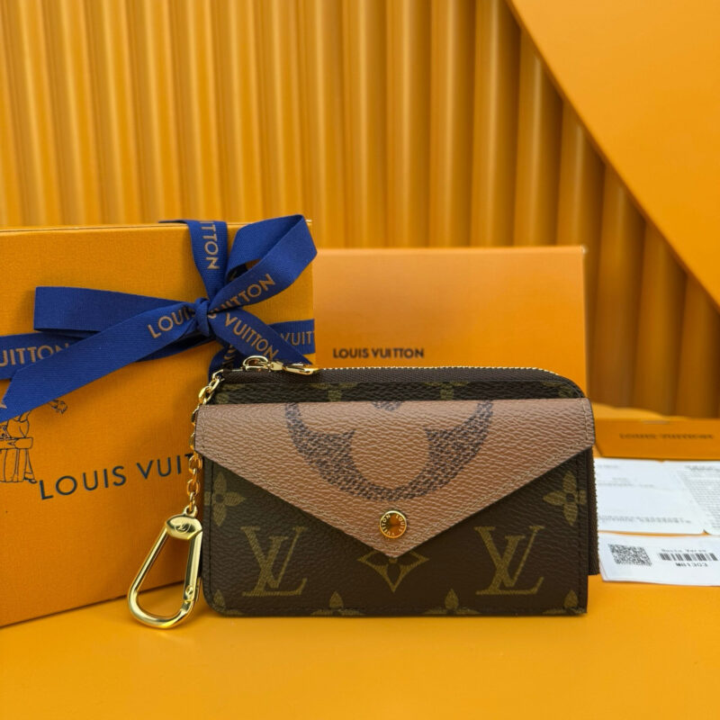 LV M81303 《特級免稅》