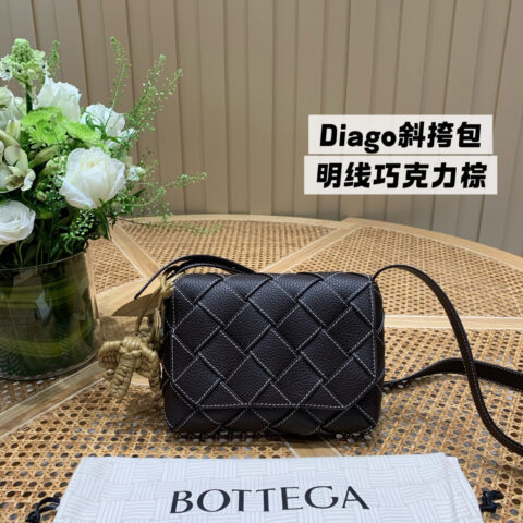 BV Diago斜挎包 795637明线巧克力棕