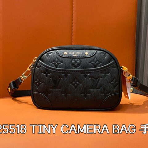 【原单精品】M25518黑色 全皮相机包 TINY CAMERA BAG 手袋