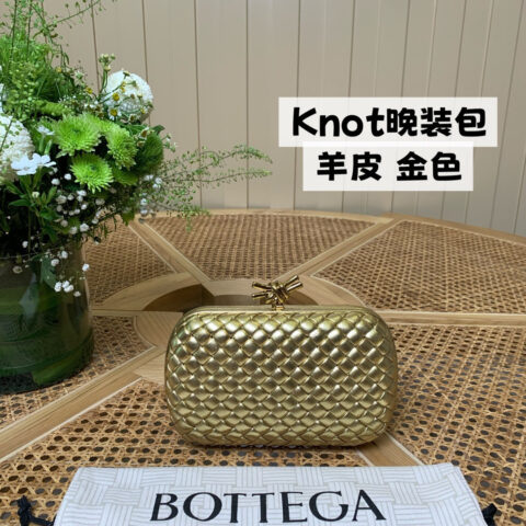 BV Knot晚装包 717622羊皮金色