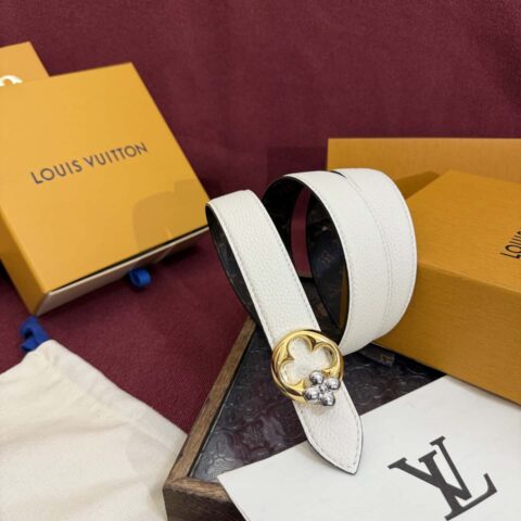 M8372W LV FLOWERGRAM ROUND 30 毫米双面腰带