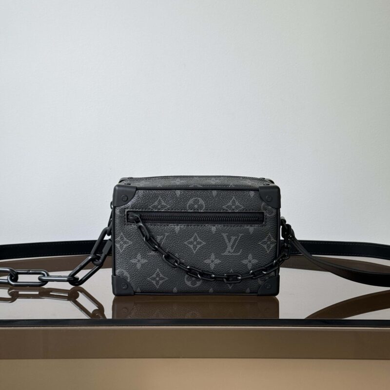 【特级原厂】  Mini soft Trunk 链条手袋型号: M44735黑花 动态芯片版