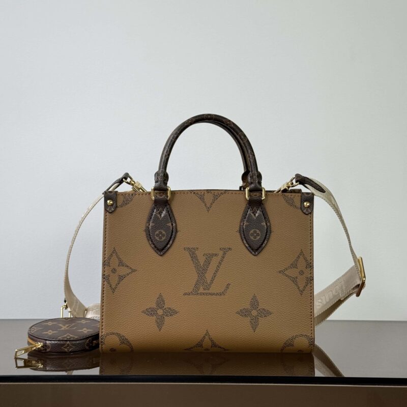 【特级原厂】  OnThego 小号手袋👜  型号: M46373老花 动态芯片版