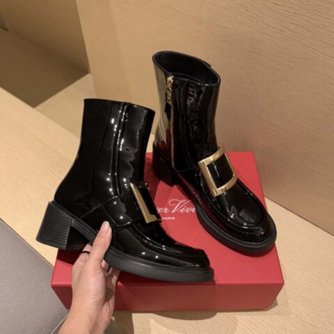 《RV顶级版本》 Roger vivier 中筒靴