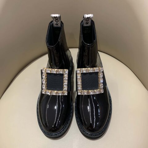《RV代购级别短靴》 Roger vivier 2025秋冬系列 短靴