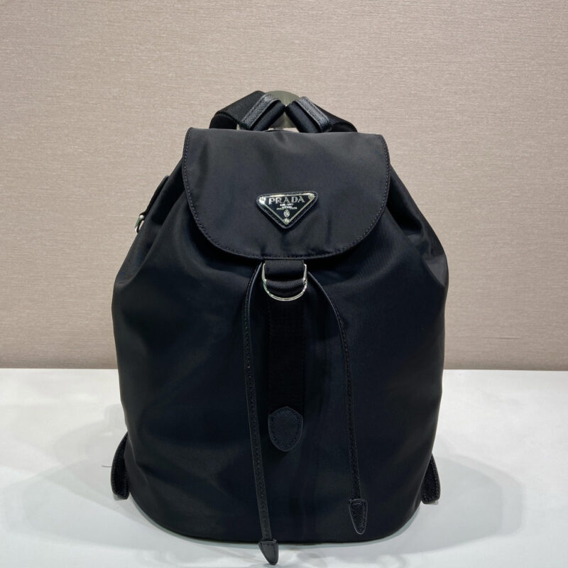 PRADA 新品1BZ0197双肩背包 黑色
