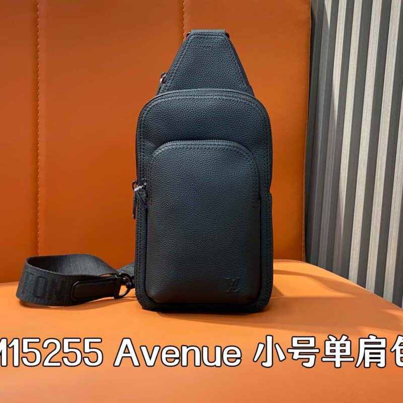 【原单精品】M15255黑色 全皮单肩包胸包 本款 Avenue 小号单肩包