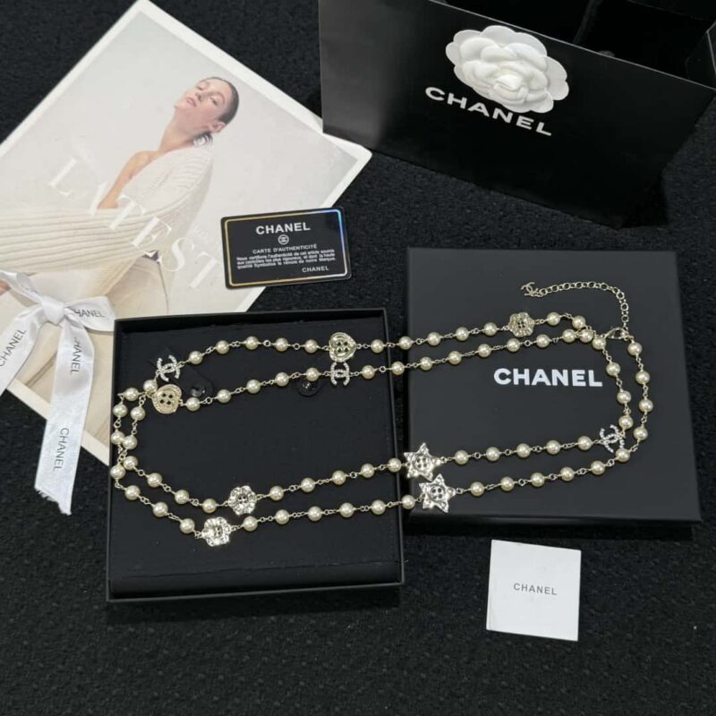 ❗️新品❗️香奈儿毛衣链  ☀️新款☑️ 香奈儿25A 𝐂𝐡𝐚𝐧𝐞𝐥 珍珠五角星爱心纽扣毛衣链 ☀️