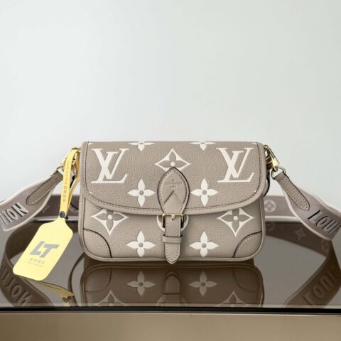 【特级原厂】Boulogne 手袋👜 型号: M12930黑色压花 动态芯片版