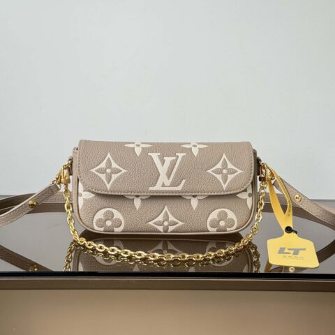 【特级原厂】Wallet ON Chain IVY手袋👜  型号: M82211大象灰 动态芯片版