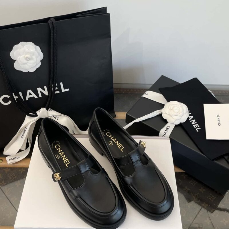 𝗖𝗛*𝗔𝗡𝗟||𝟐𝟎𝟐𝟓𝐊镂空𝗧字带厚底玛丽珍小皮鞋//乐福鞋