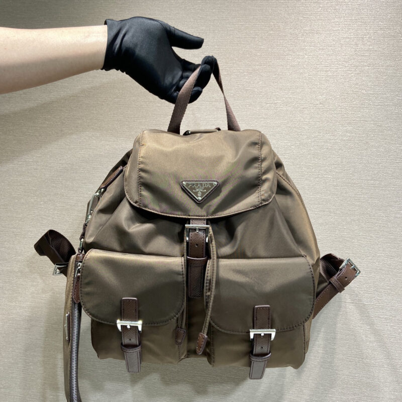 PRADA 新款背包1BZ811赭褐色