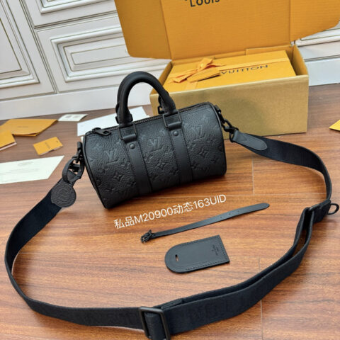LV M20900 Keepall Bandoulière 25