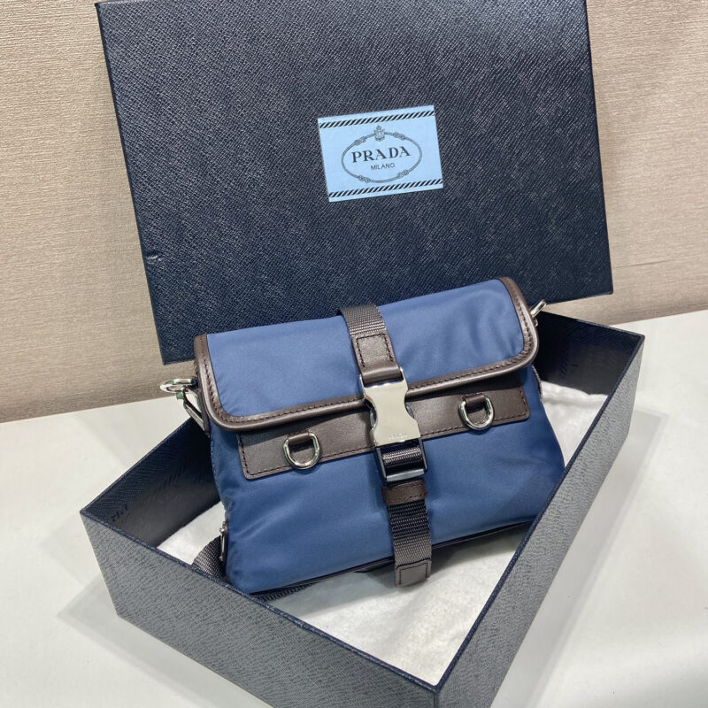 PRADA🎉新品🎉2ZT071手机包🎉🎉蓝色