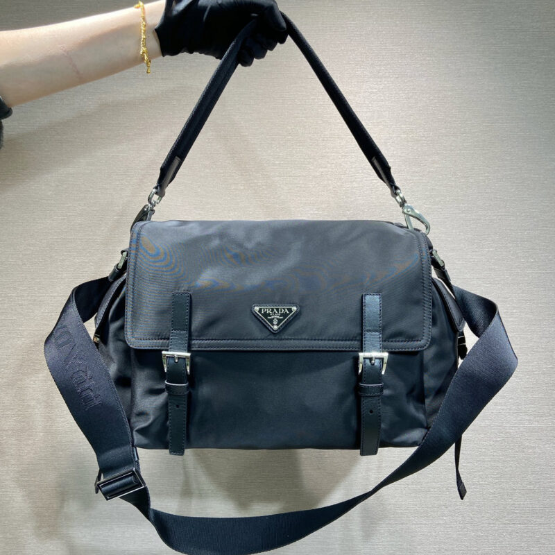 PRADA🎉新品邮包🎉2VD082A-1🎉🎉