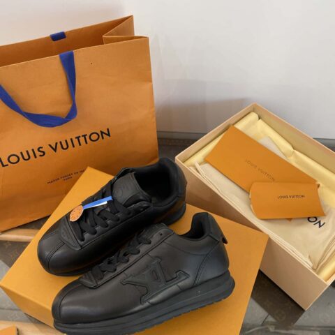 男女款1v✨驴家✖𝐍𝐢𝐠𝐨联名𝟐𝟎𝟐𝟓最新𝐁𝗨𝐓𝐓𝐄𝐑𝐒𝐎𝐅𝐓男女同款运动面包鞋//阿甘鞋‼️