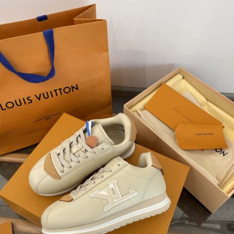 男女款1v✨驴家✖𝐍𝐢𝐠𝐨联名𝟐𝟎𝟐𝟓最新𝐁𝗨𝐓𝐓𝐄𝐑𝐒𝐎𝐅𝐓男女同款运动面包鞋//阿甘鞋‼️