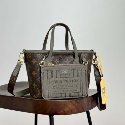 【特级原厂】  Out BB 手袋👜  型号: M12109 动态芯片版