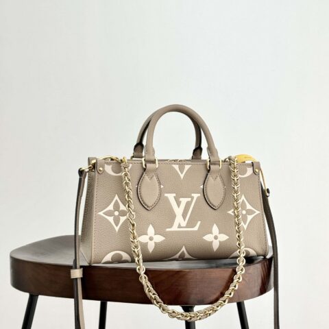 【特级原厂】  OnTheGo 托特手袋👜  型号: M23641 动态芯片版