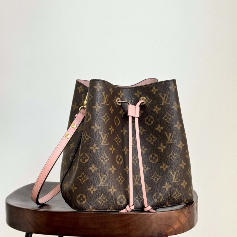 【特级原厂】 Neo Noe 中号手袋👜 型号: M44022 动态芯片版