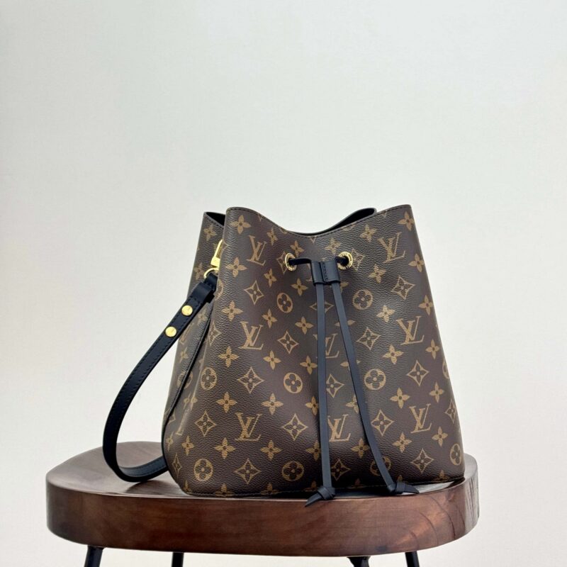 【特级原厂】  Neo Noe 中号手袋👜  型号: M44020  动态芯片版