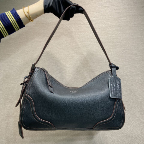 PRADA🎉新品🎉1BC280🎉🎉黑色