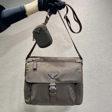 PRADA🎉升级板🎉1BD994环保小包🎉🎉赭褐色