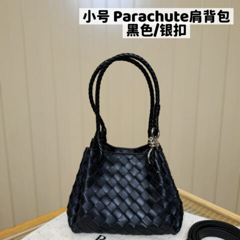 BV Parachute小号 796569黑色/银扣