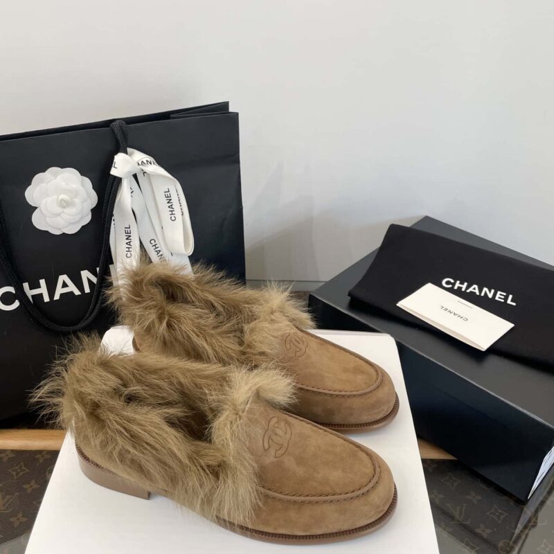 𝗖𝗛*𝗔𝗡𝗟||小香𝟐𝟎𝟐𝟓𝗡滑雪系列托斯卡纳羊毛毛 乐福鞋‼️