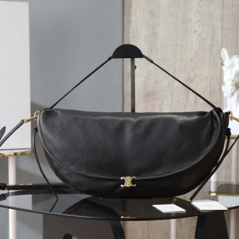 【特级品质 全钢五金】 Soft Triomphe Halfmoon 型号：124142 CELINE 26SPRING 半月包