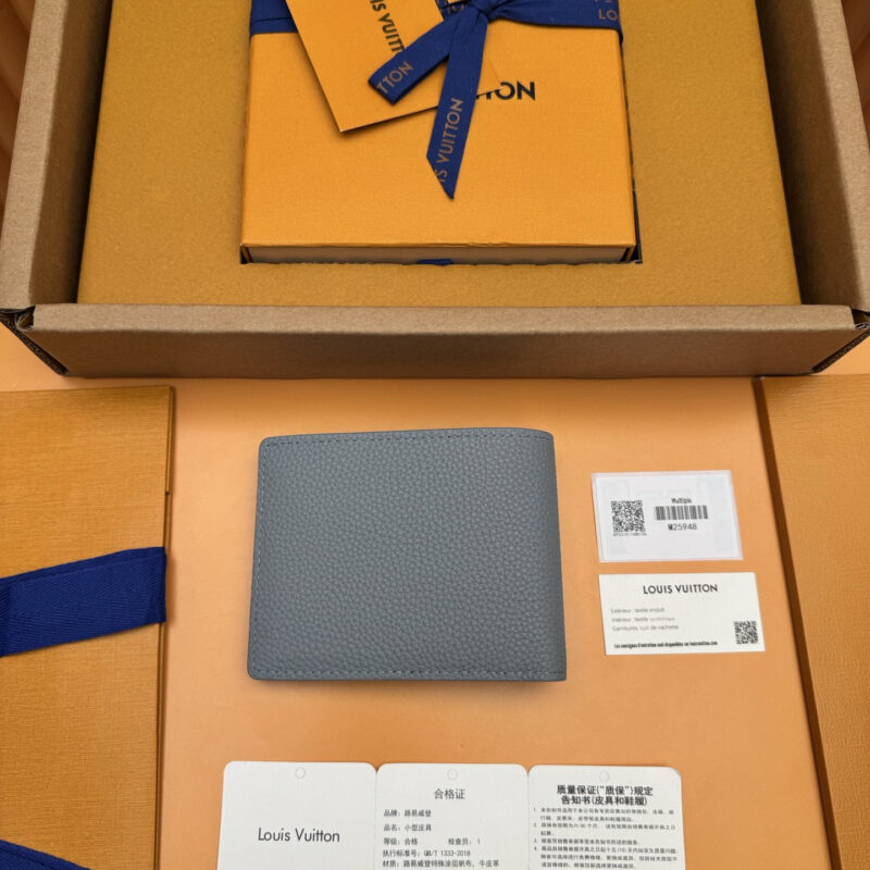 LV M25948 Multiple Wallet