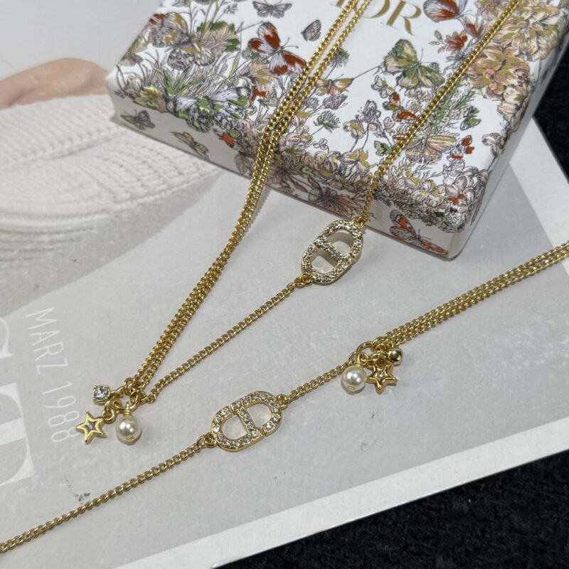 ❗️新品❗️ ☀️新款☑️ 迪奥DIOR珍珠CD五角星项链手链 ☀️