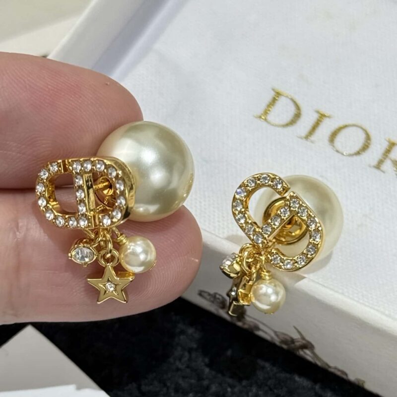 ❗️新品❗️☀️新款☑️ 迪奥DIOR珍珠CD五角星耳钉耳环 ☀️