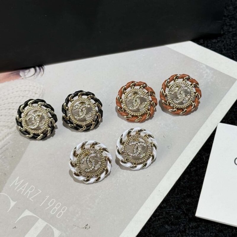 ❗️新品❗️  ☀️新款☑️ 香奈儿双C 25A 圆形小羊皮穿耳钉耳环 ☀️