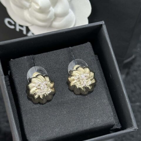 ❗️新品❗️  ☀️新款☑️ 香奈儿双C 25A 圆形贝壳螺纹耳钉耳环 ☀️