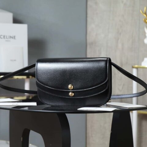 【特级品质 全钢五金】 级 Ce家 DUO饰带钱包 款号：110688黑色