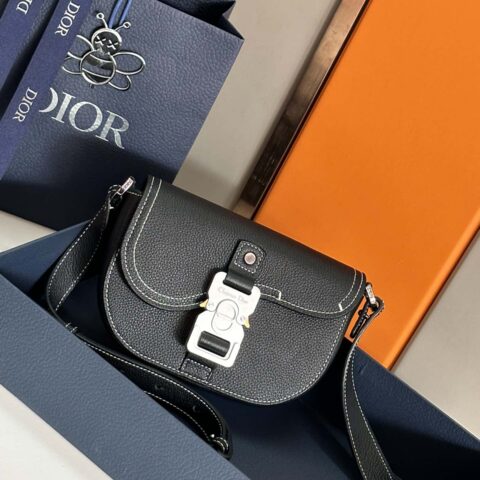 迪奥Dior马鞍包 编号: 2ADCA435 YYK93366