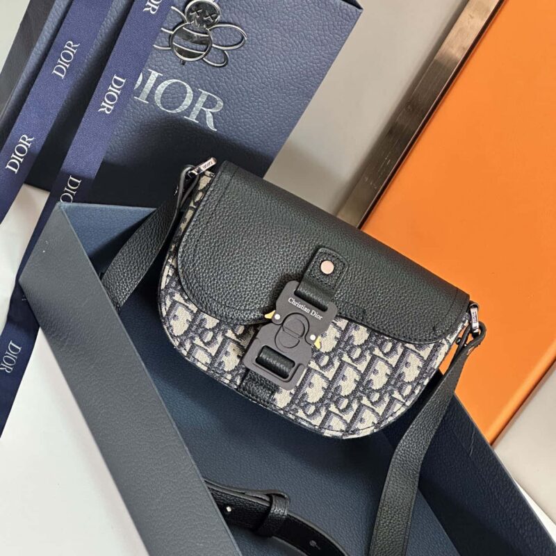 迪奥Dior马鞍包 编号: 2ADCA435 YYK93366