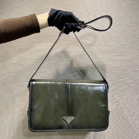 PRADA🎉新款油腊包🎉2VD073邮差包🎉🎉
